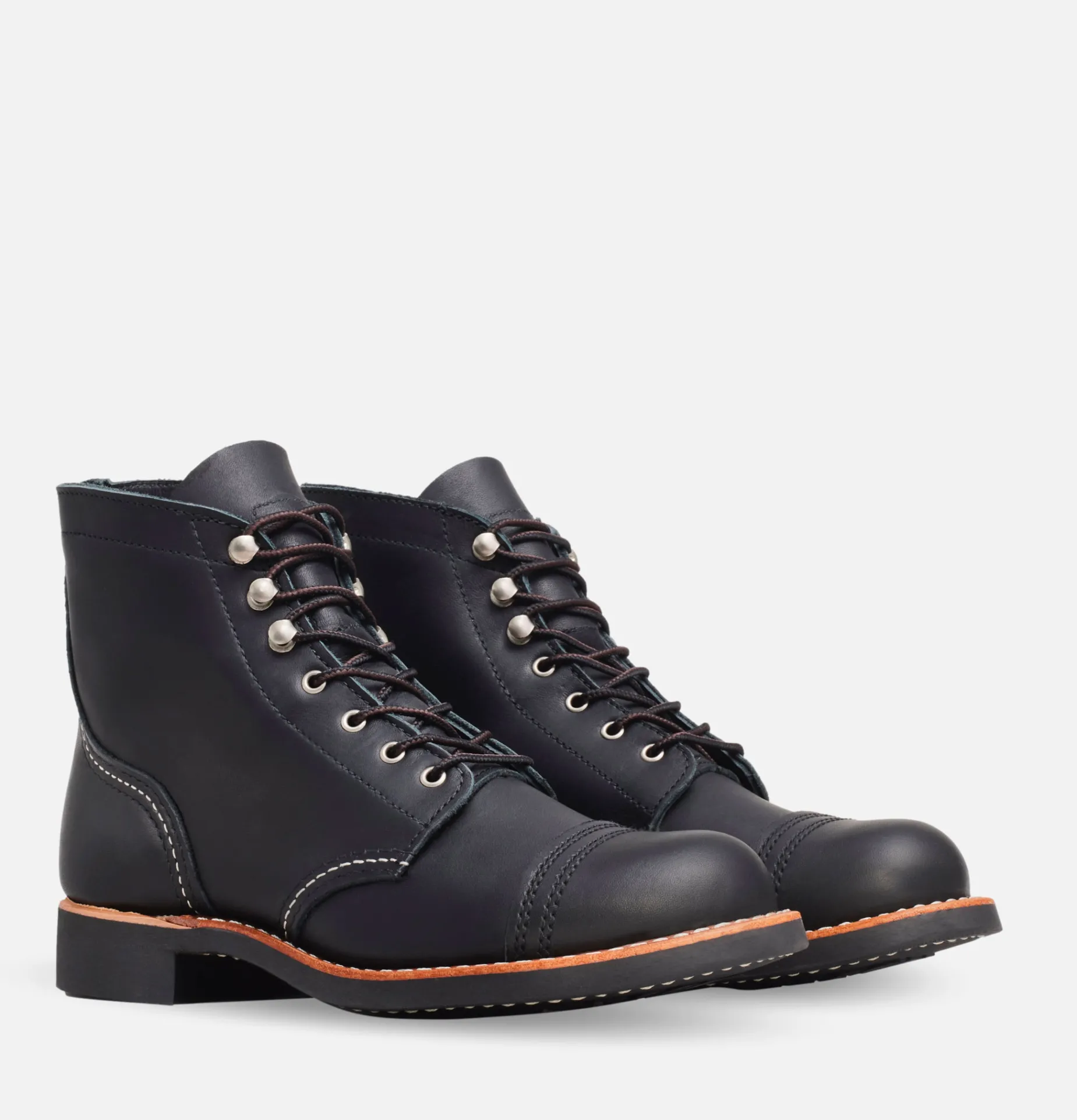 3366 - Iron Ranger Black