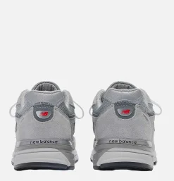 Baskets 990 V4 Grey