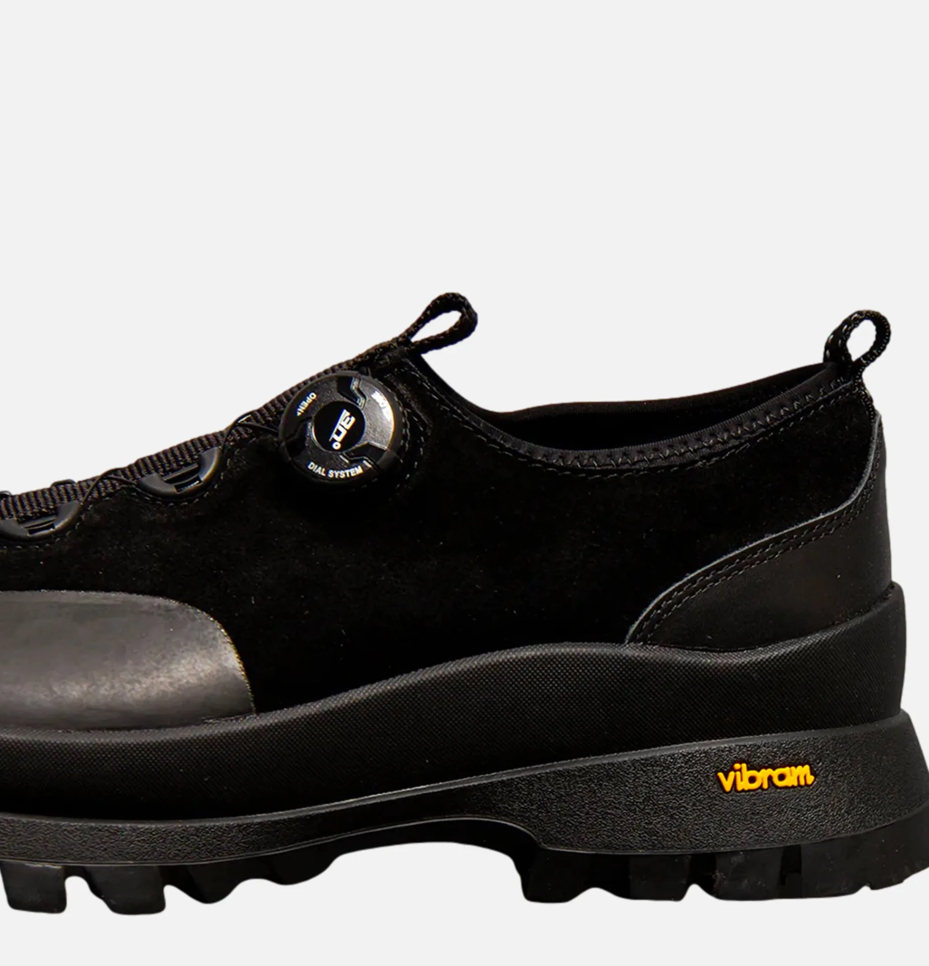 Playground Oliver Black