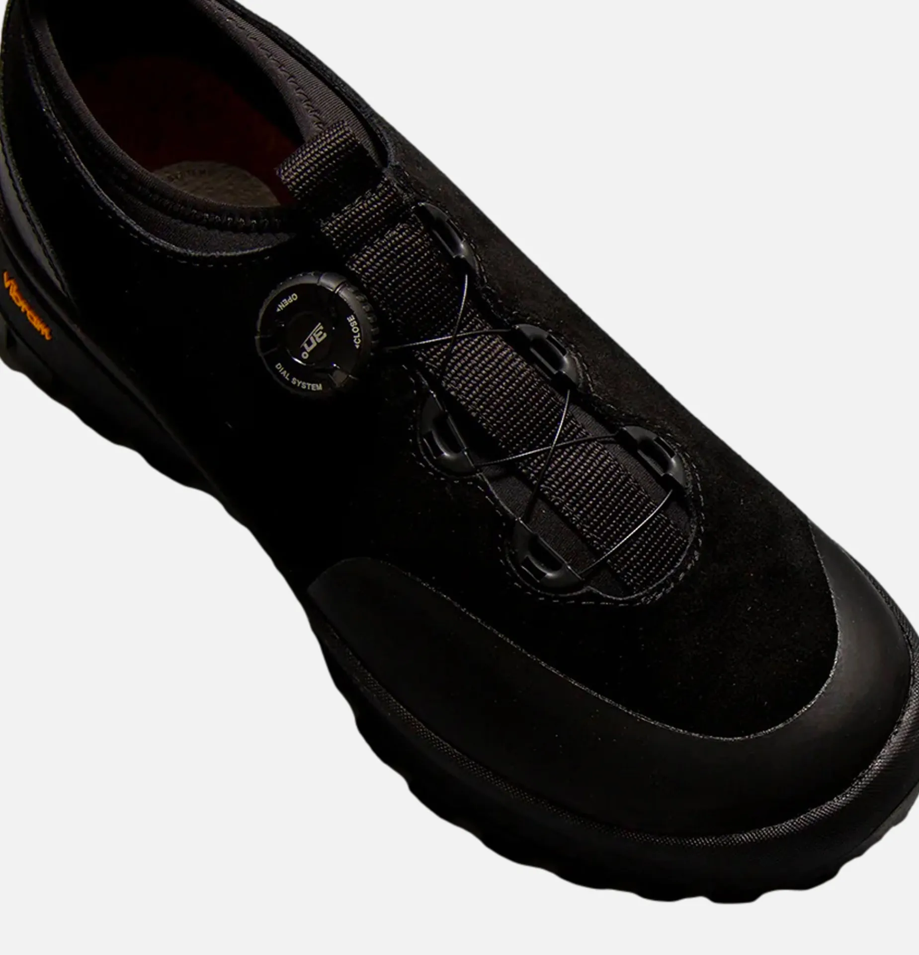 Playground Oliver Black