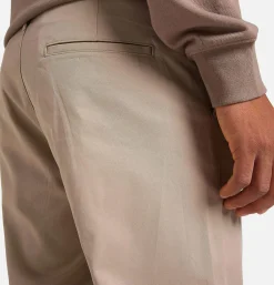 Relaxed Chino Beige